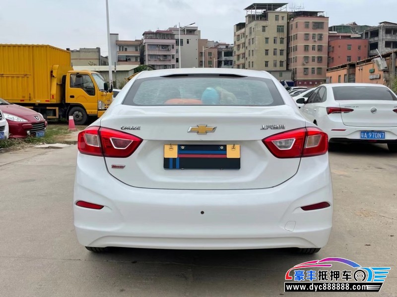 16年雪佛兰科鲁兹轿车抵押车出售