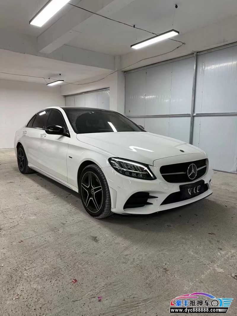 21年奔驰C轿车抵押车出售