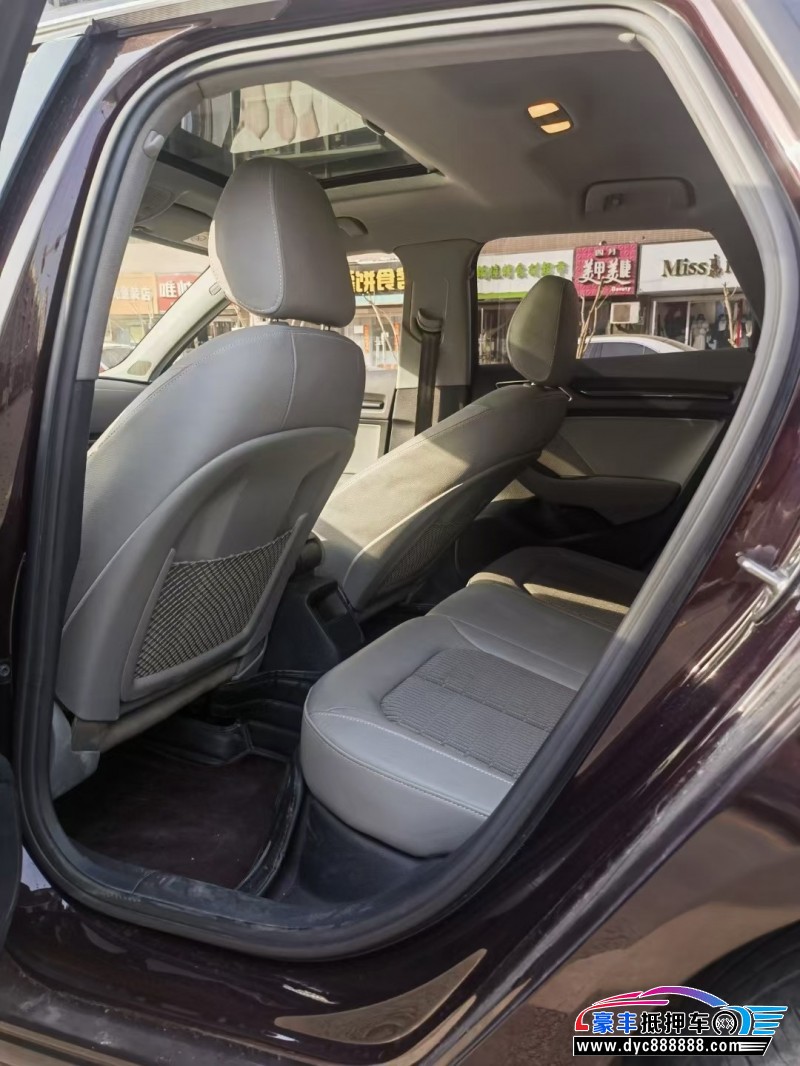 19年奥迪A3轿车抵押车出售