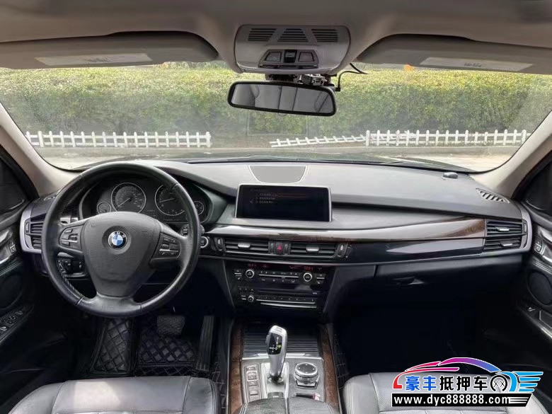 14年宝马X5轿车抵押车出售