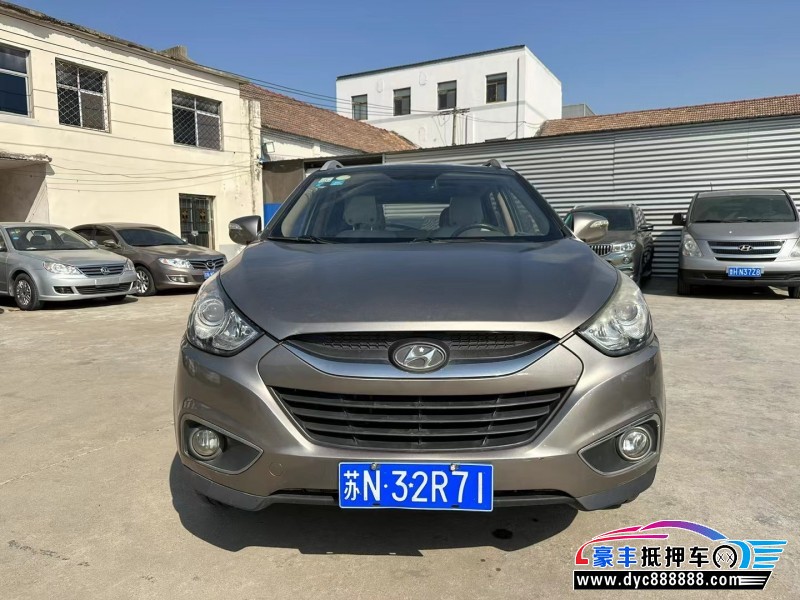 11年现代ix35轿车抵押车出售