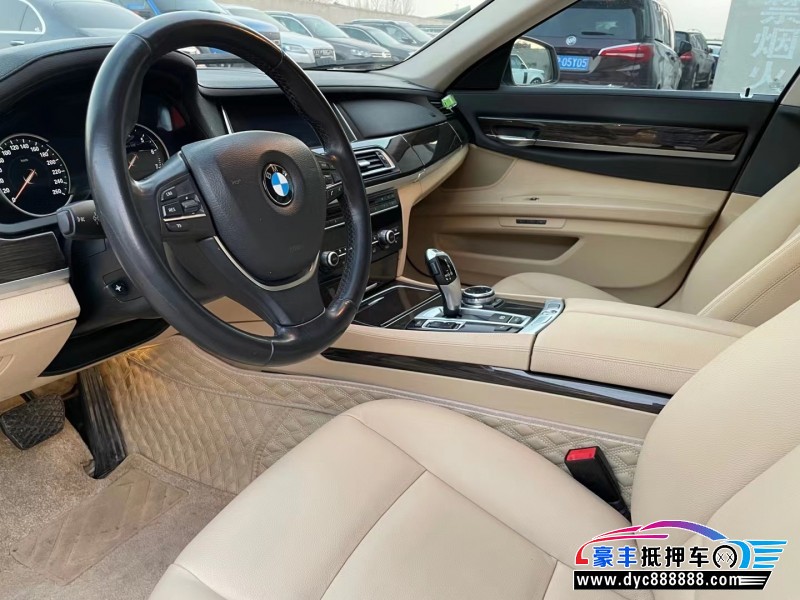 14年宝马7系轿车抵押车出售