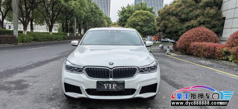 20年宝马6系轿车抵押车出售