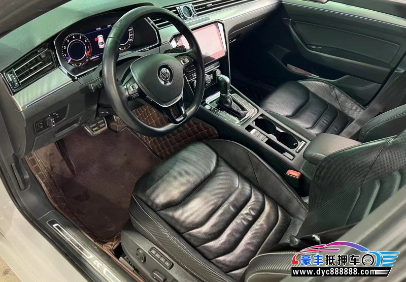 18年大众CC轿车抵押车出售