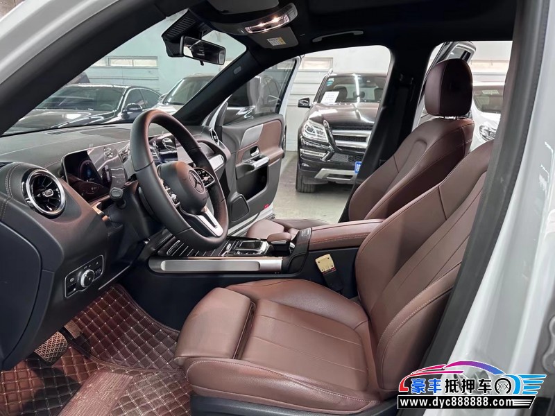 21年奔驰GLB轿车抵押车出售