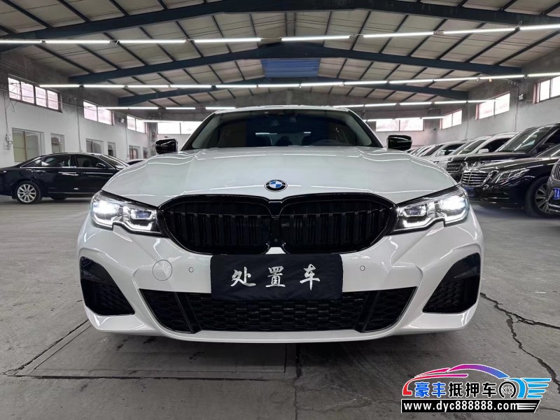 20年宝马3系轿车抵押车出售