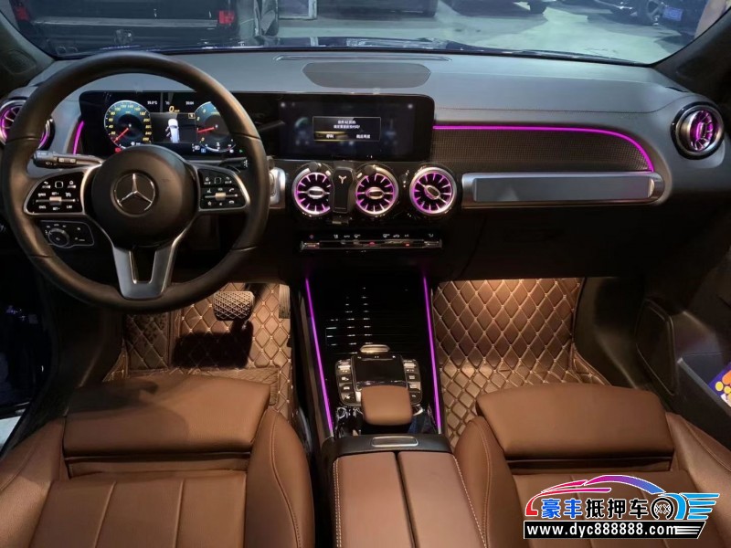 21年奔驰GLB轿车抵押车出售