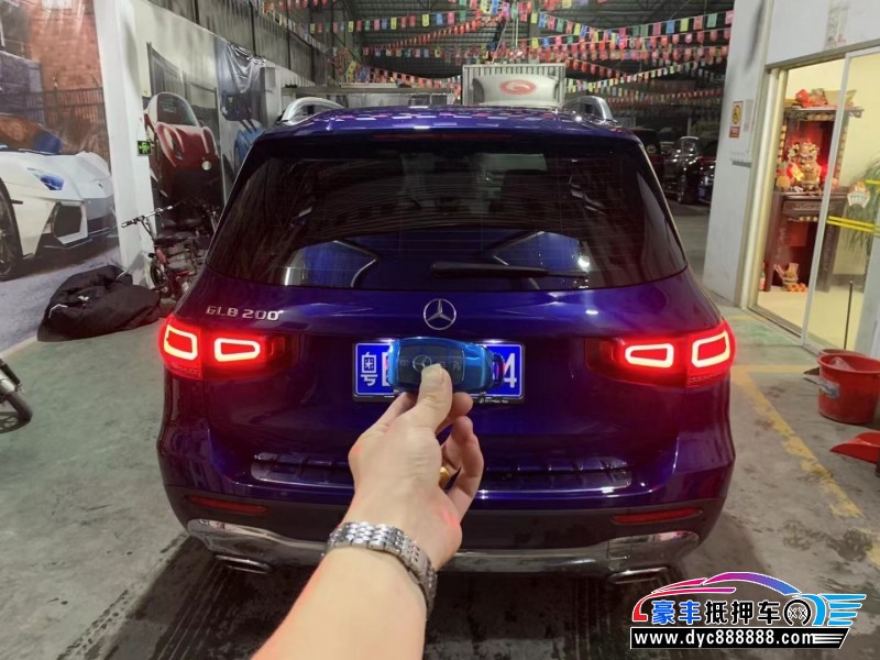 21年奔驰GLB轿车抵押车出售