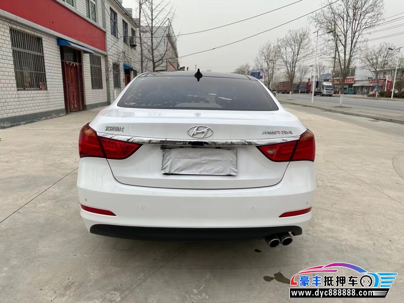 16年现代名图轿车抵押车出售