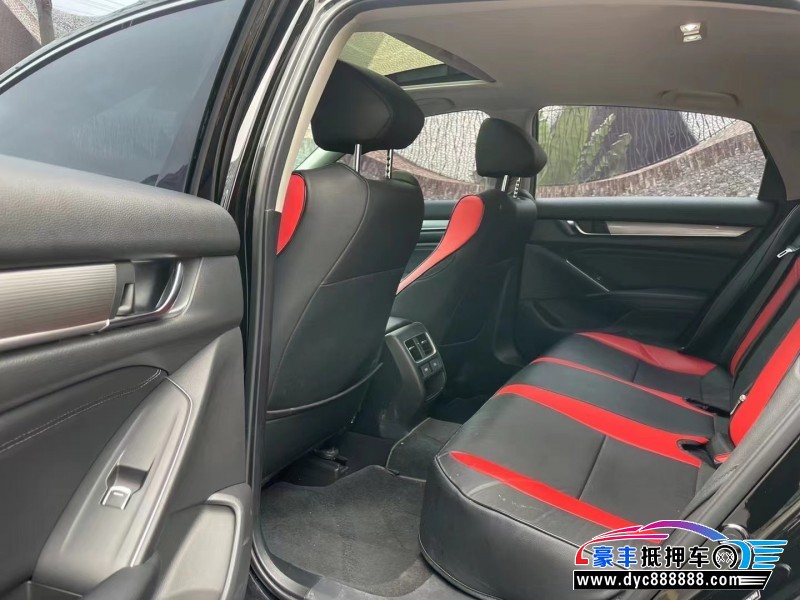 22年本田雅阁轿车抵押车出售