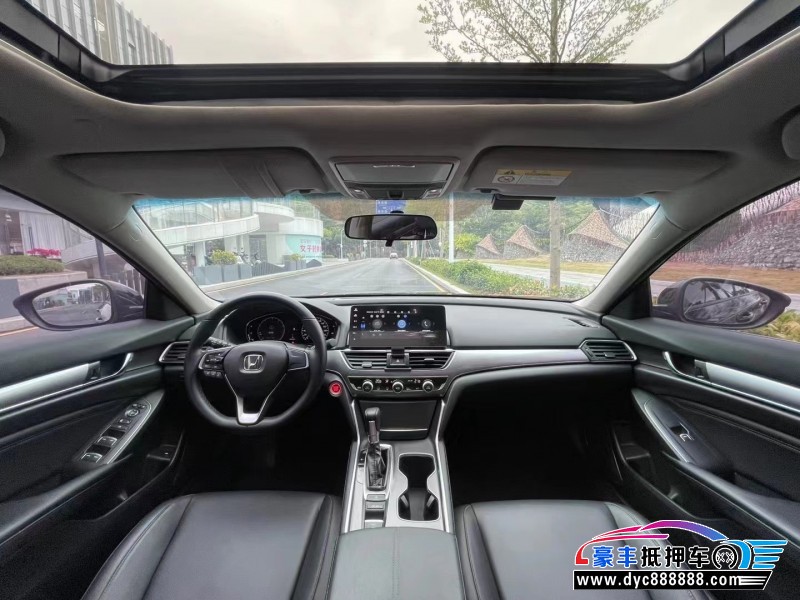 22年本田雅阁轿车抵押车出售