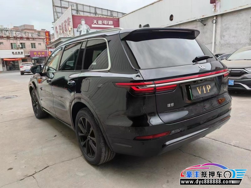 21年理想ONE轿车抵押车出售