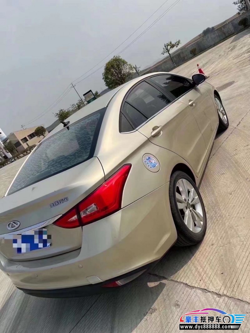 16年奇瑞艾瑞泽5轿车抵押车出售