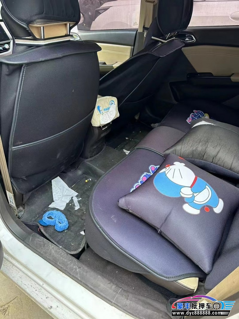 18年宝骏310轿车抵押车出售