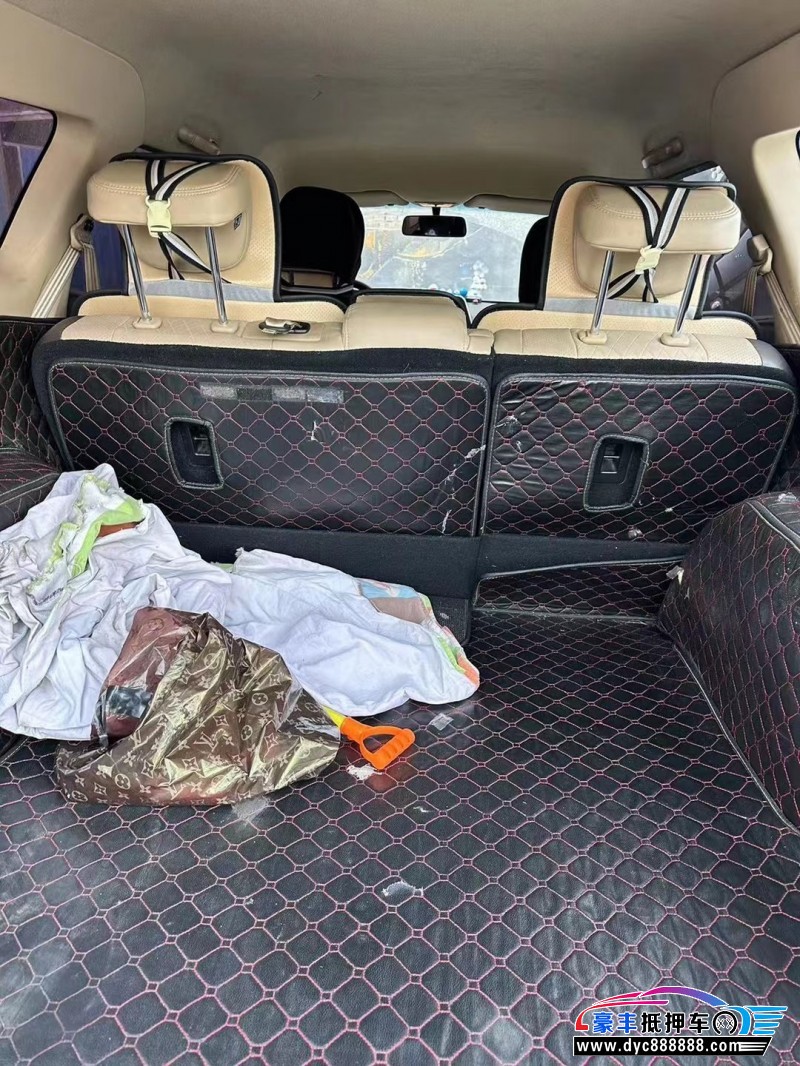 18年宝骏310轿车抵押车出售