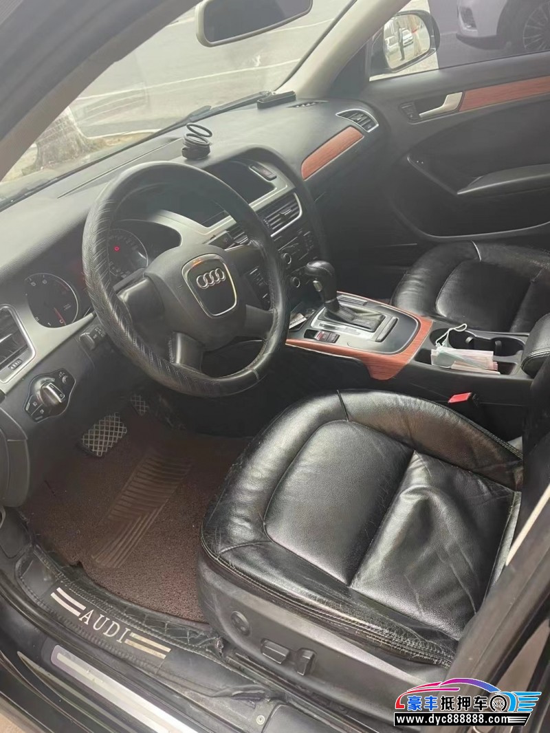 10年奥迪A4轿车抵押车出售