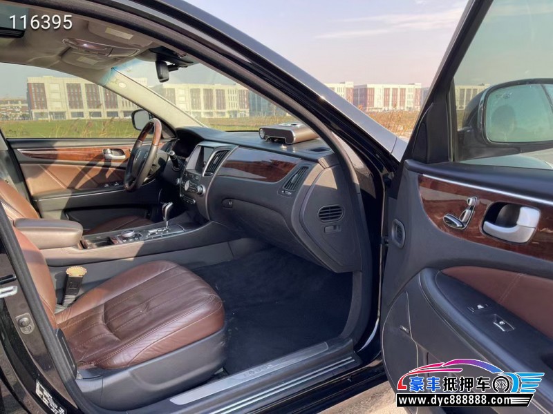 13年现代雅克仕轿车抵押车出售