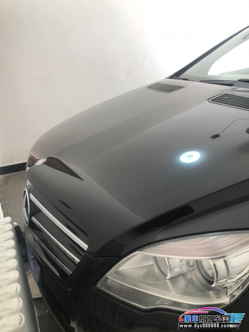 11年奔驰RMPV抵押车出售