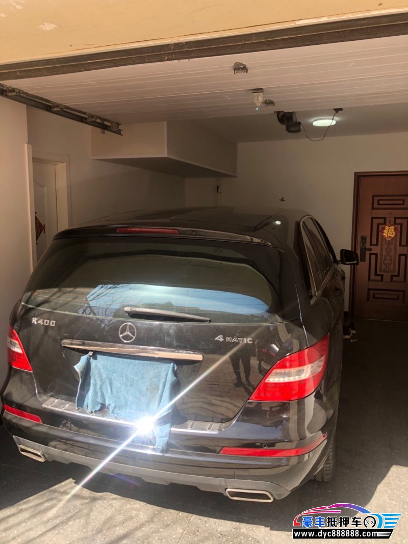 11年奔驰RMPV抵押车出售