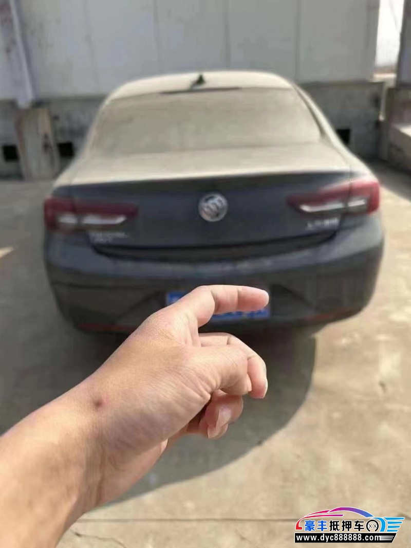 20年别克君威轿车抵押车出售