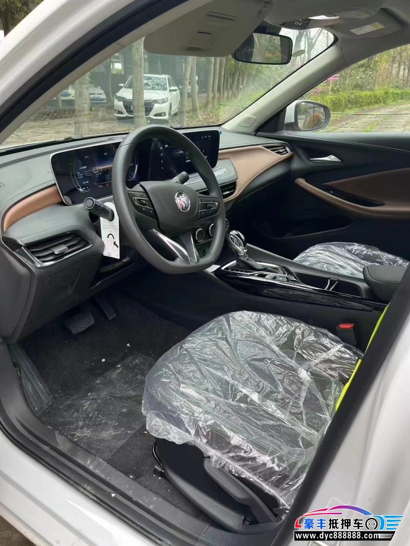 23年别克威朗轿车抵押车出售