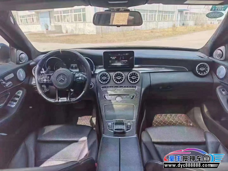 17年奔驰C轿车抵押车出售