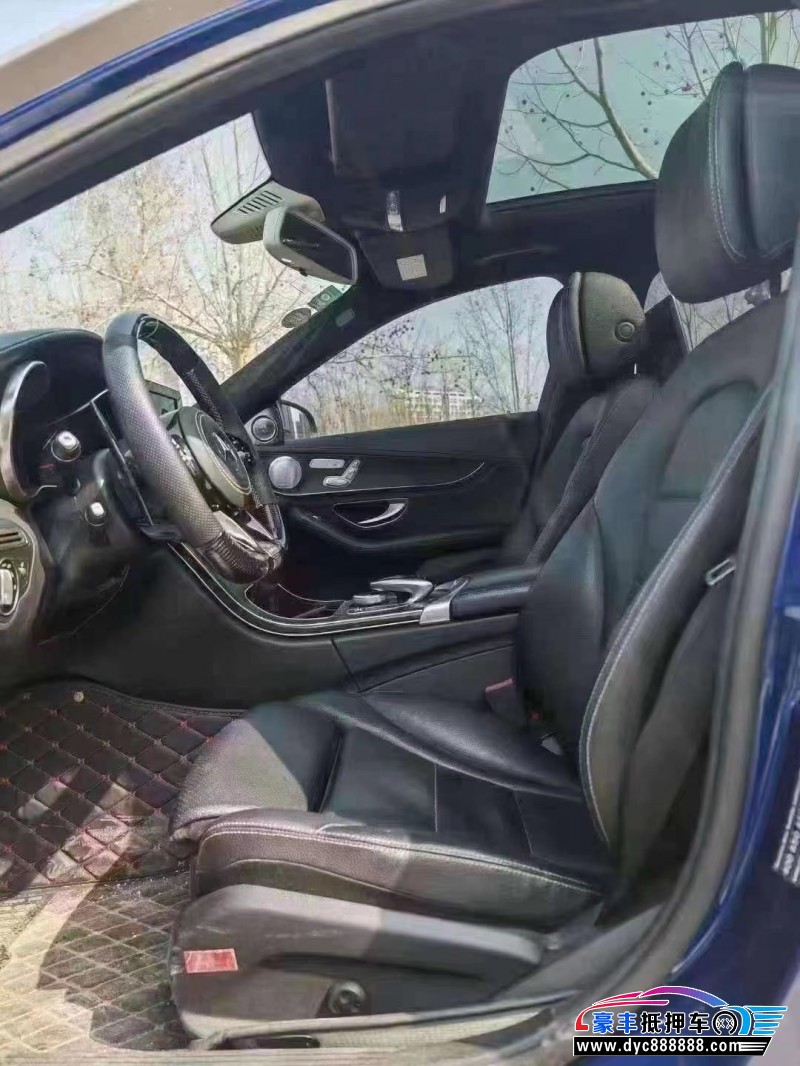 17年奔驰C轿车抵押车出售