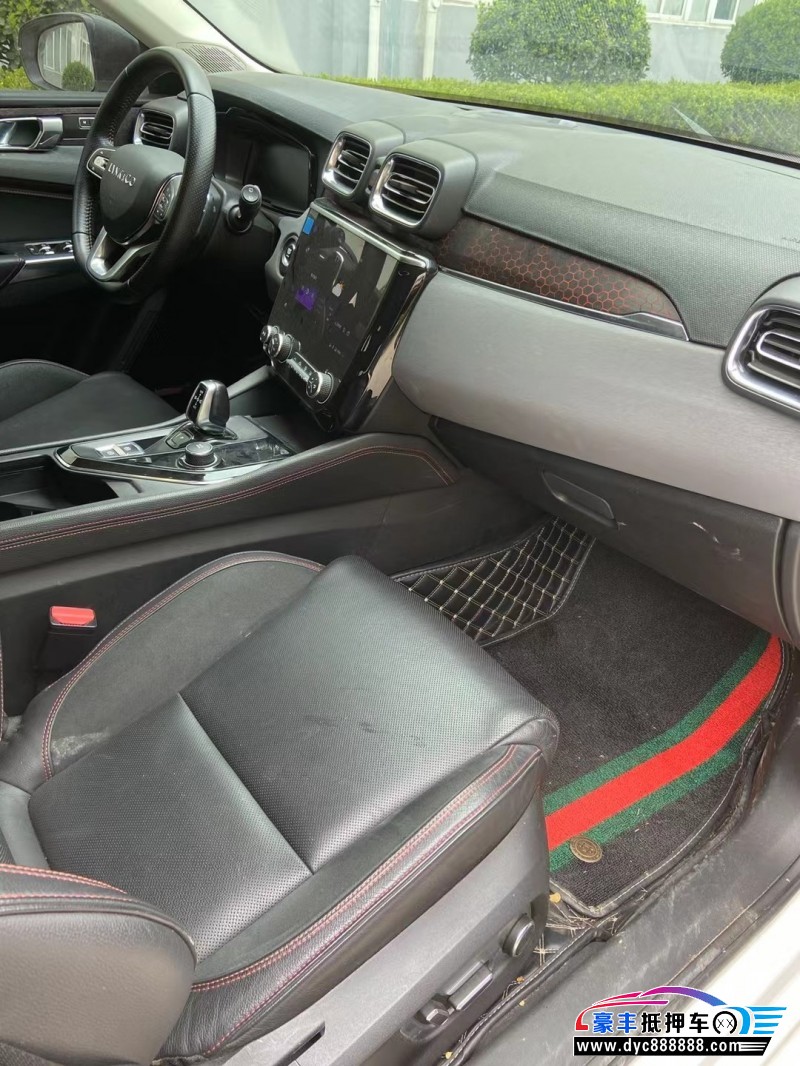 18年领克02轿车抵押车出售