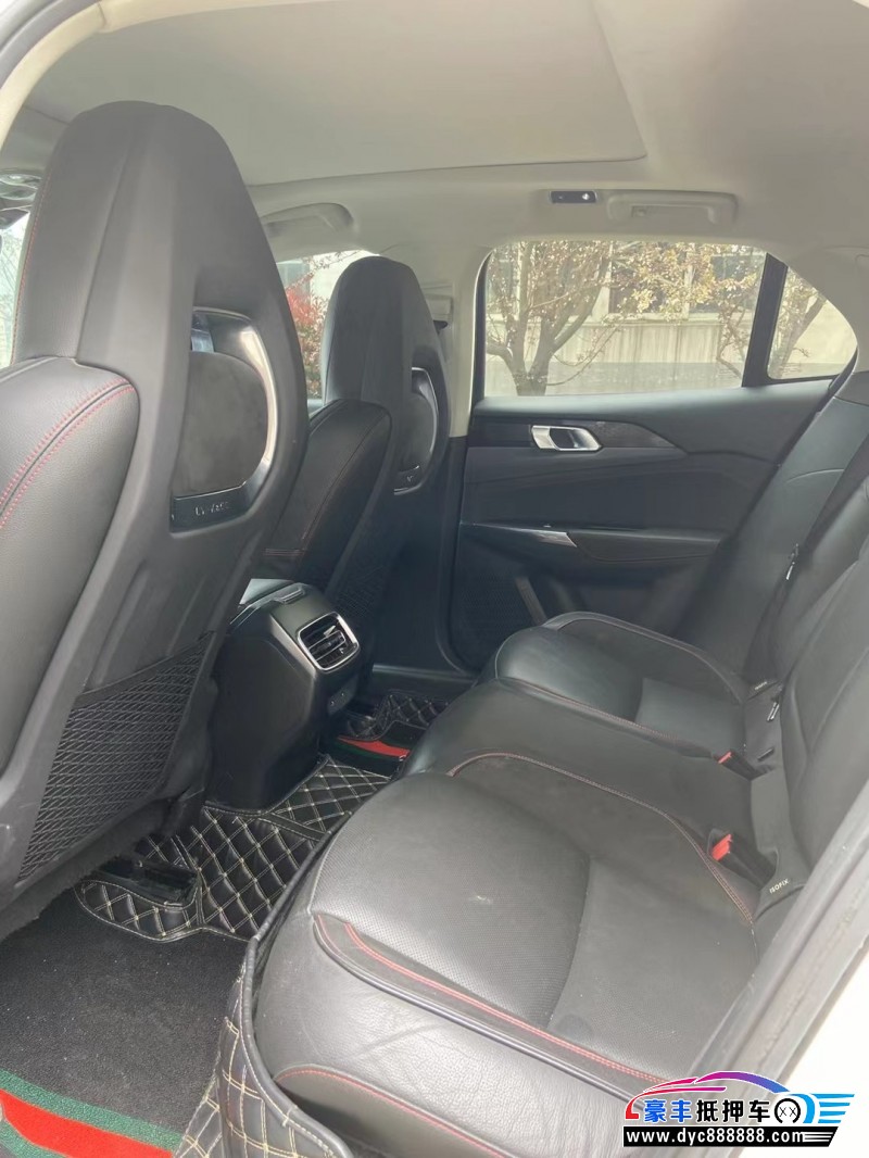 18年领克02轿车抵押车出售