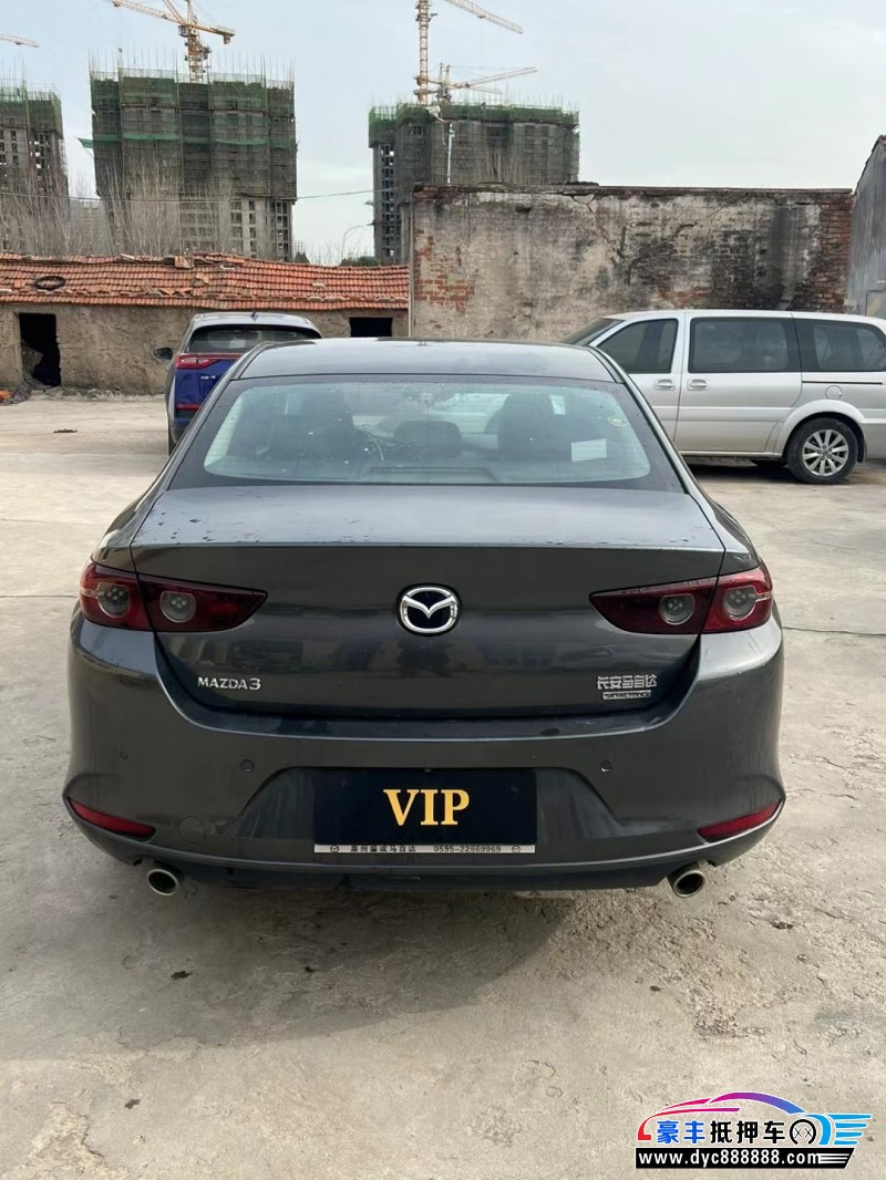 20年马自达昂克赛拉轿车抵押车出售