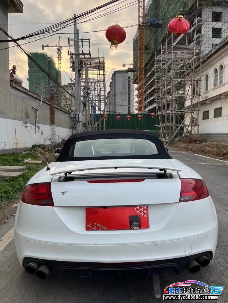 12年奥迪TT轿车抵押车出售