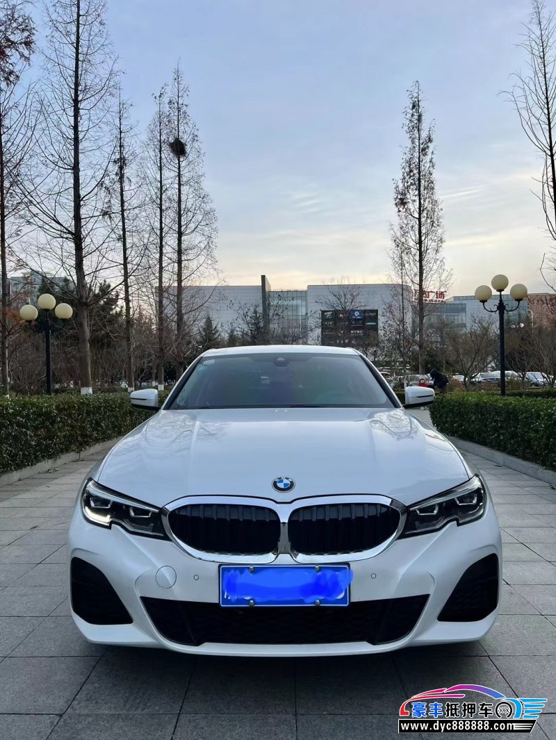 21年宝马3系轿车抵押车出售