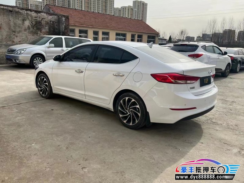 20年现代领动轿车抵押车出售