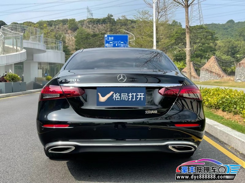 20年奔驰E轿车抵押车出售