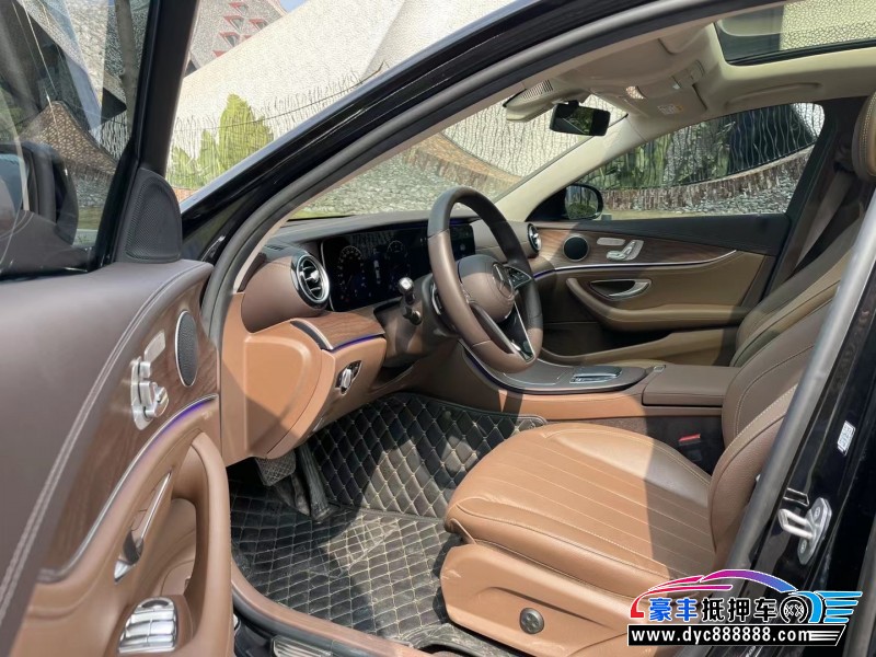 20年奔驰E轿车抵押车出售