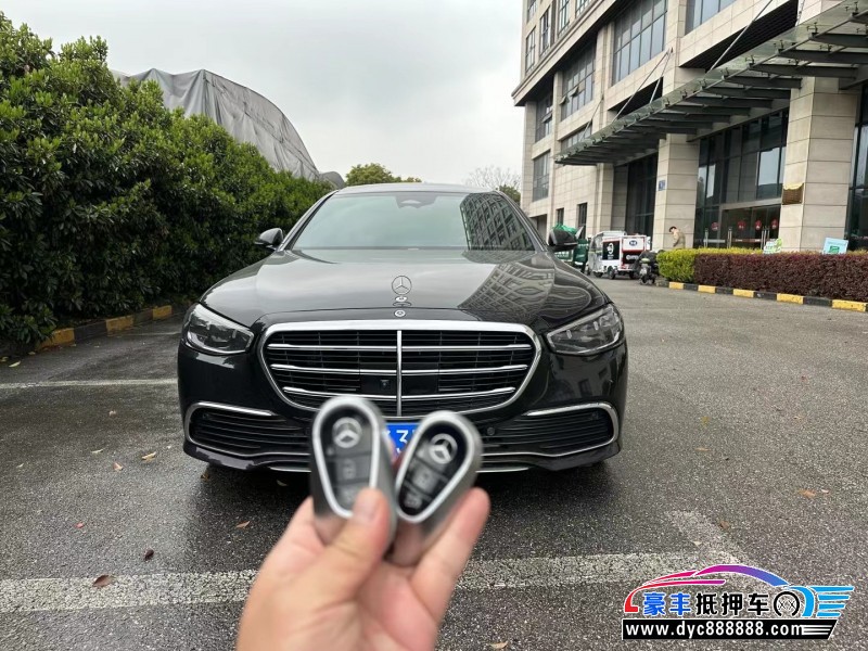 23年奔驰S轿车抵押车出售