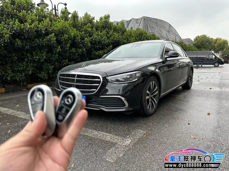 23年奔驰S轿车抵押车出售