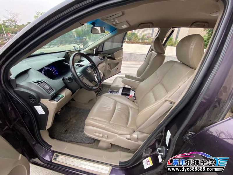 13年本田奥德赛轿车抵押车出售