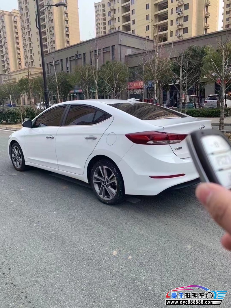 18年现代领动轿车抵押车出售