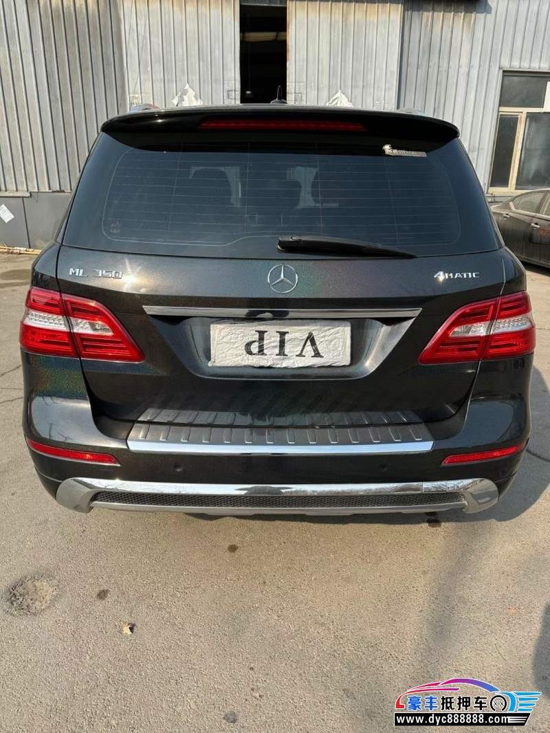 12年奔驰MLSUV抵押车出售