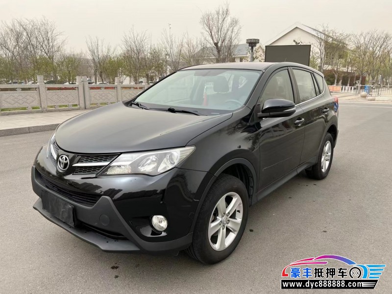 14年丰田RAV4荣放轿车抵押车出售