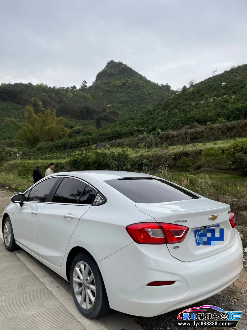 18年雪佛兰科鲁兹轿车抵押车出售