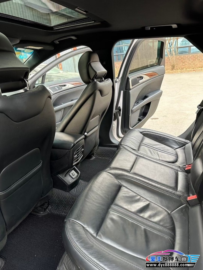 17年林肯MKZ轿车抵押车出售