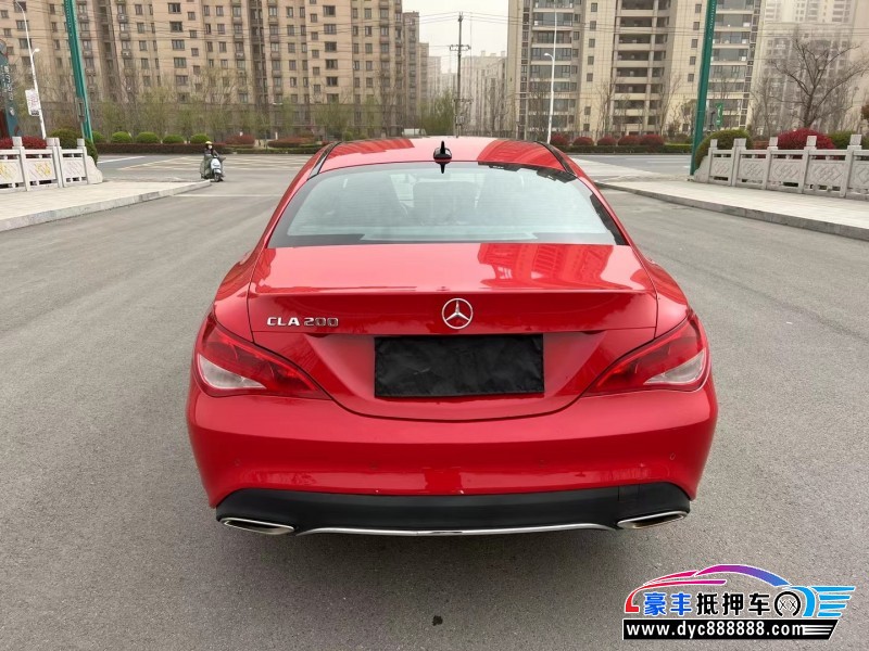 18年奔驰CLA轿车抵押车出售