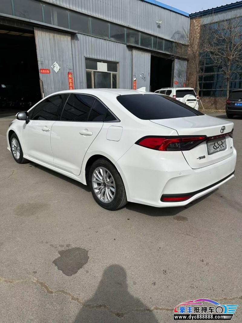 22年丰田亚洲龙轿车抵押车出售