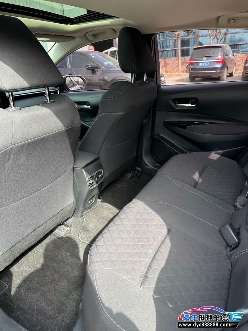 22年丰田亚洲龙轿车抵押车出售