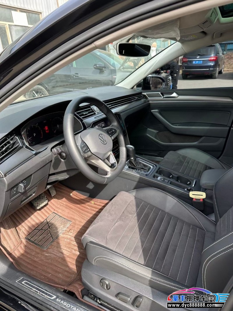 21年大众迈腾轿车抵押车出售