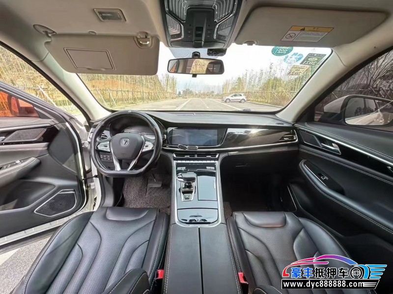 19年长安长安cs85轿车抵押车出售