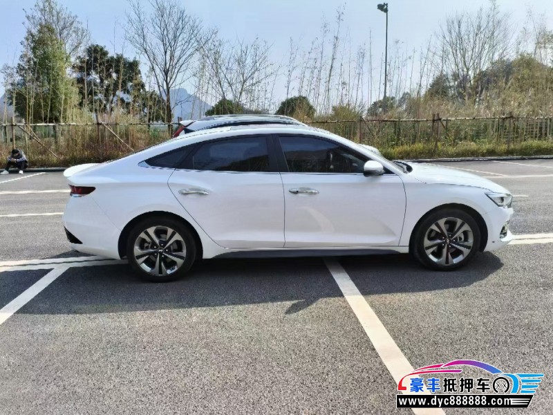 20年现代菲斯塔轿车抵押车出售