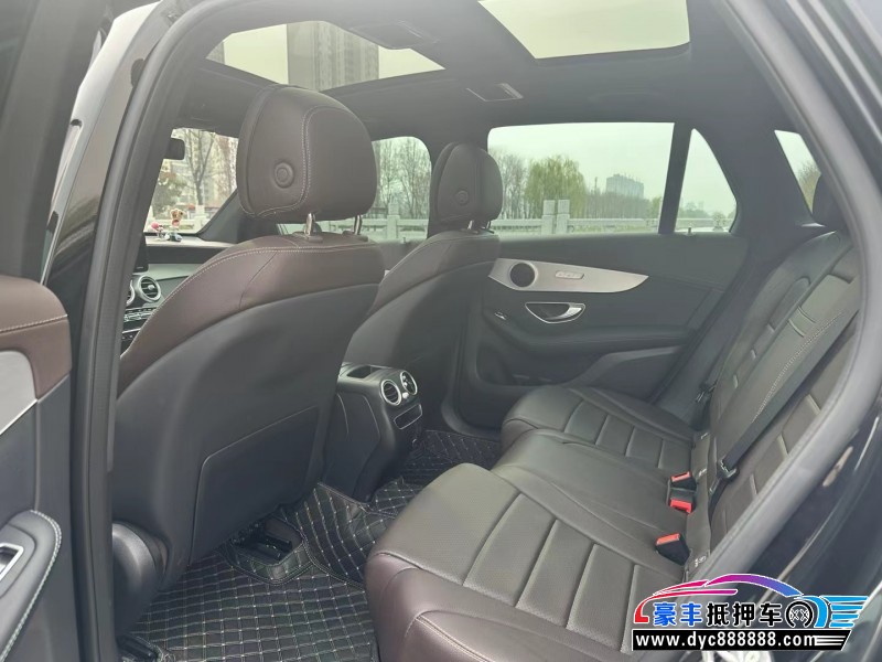 22年奔驰GLC轿车抵押车出售